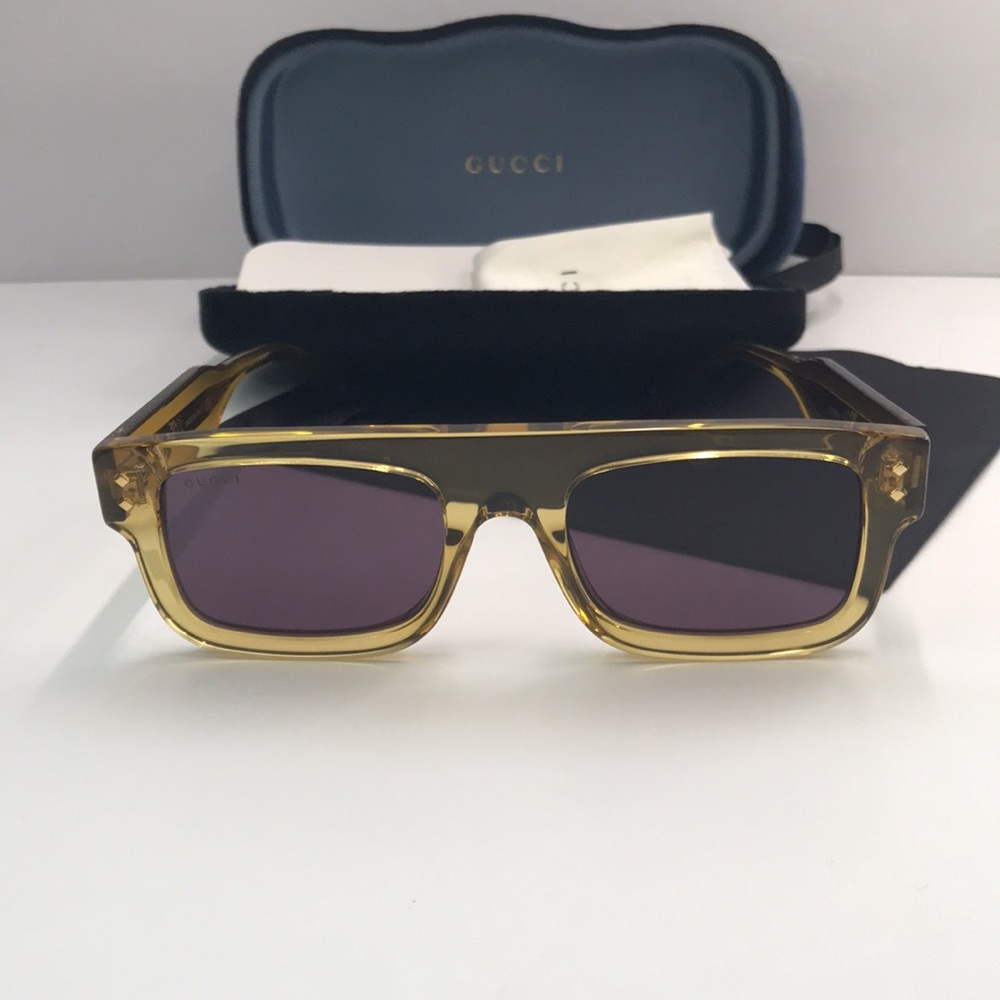 GUCCI EYEWEAR GG1085S SUNGLASSES
Yellow & Grey